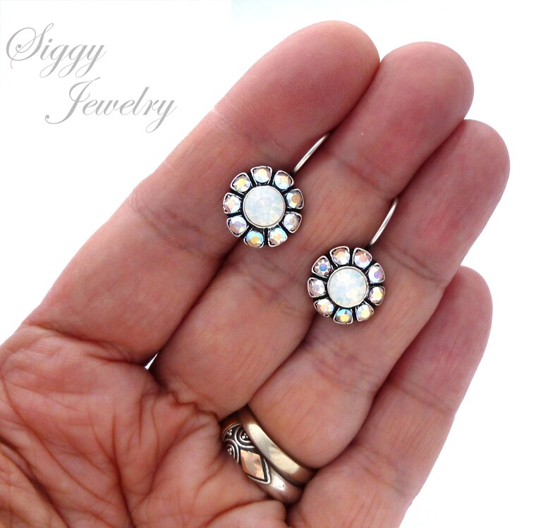 Vintage Style Swarovski Crystal Daisy Flower Earrings Crystal Etsy
