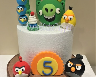 Angry Bird Inspired Fondant Cake Topper