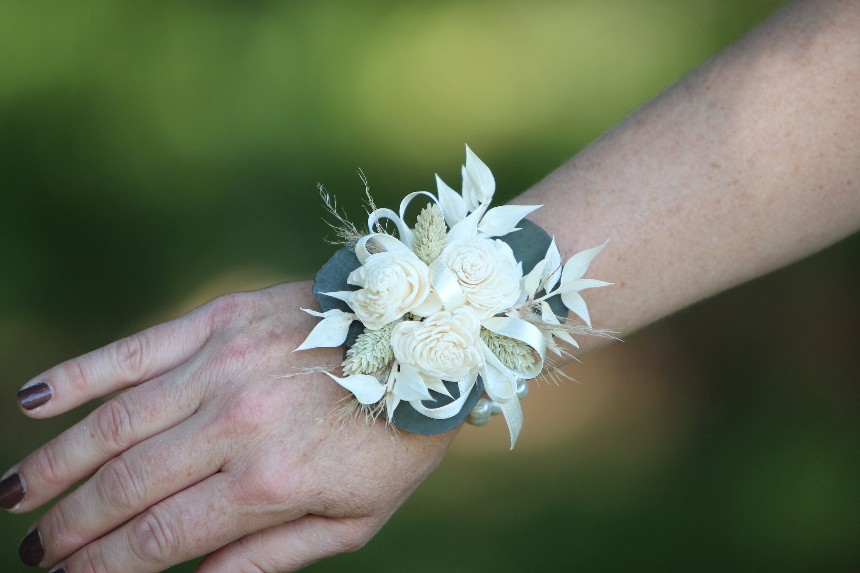 Women's Boho Dried Flower Rhinestone Wrist Corsage