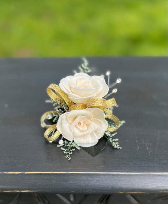 Woman's Cuff Wrist Corsage - Keepsake Wrist Corsage