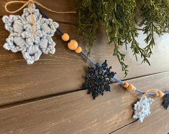 Crocheted Snowflake Garland: Blue holiday decor