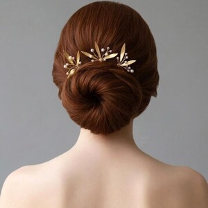 Gold Leaf Bridal Hair Pins: Pearl Wedding Hair Clip Set