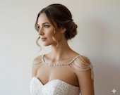 Collana da sposa con strass fatta a mano: accessorio per abito da sposa