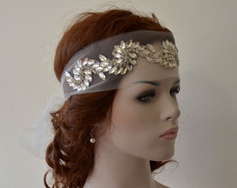 Elegant Silver Crystal Bridal Hair Piece, Sparkling Crystal Wedding Piece With Tulle, Vintage Style