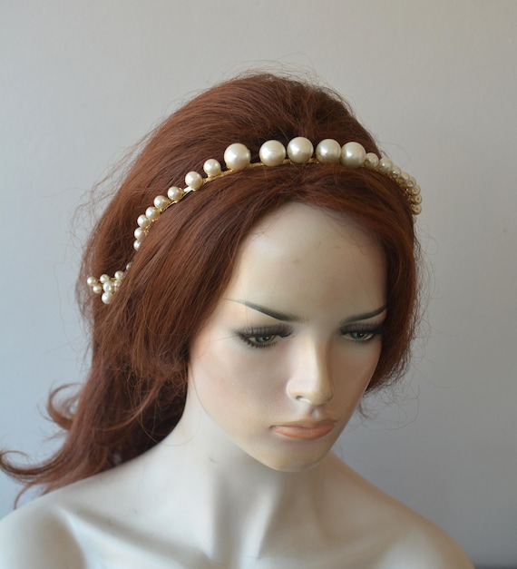 Pearl Bridal Tiara: Vintage Silver Wedding Hair Crown - Etsy display picture 3