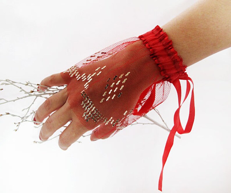 Red Lace Cuffs Bridal Gloves Weddinghand Embroidered Wedding Etsy