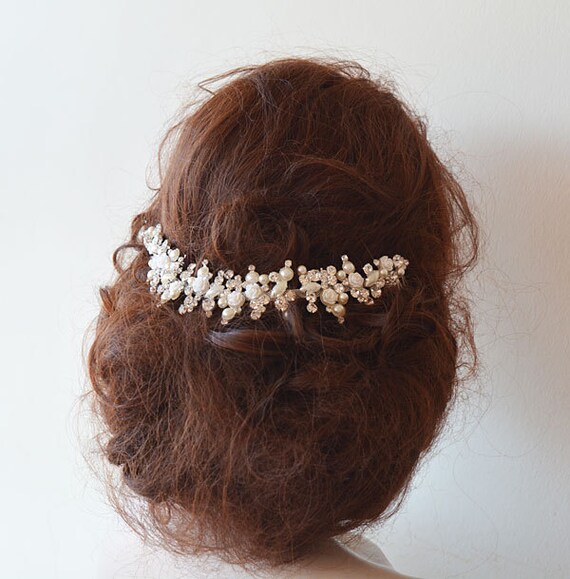 Elegant Crystal and Pearl Headpiece, Vintage Style Bridal  display picture 1