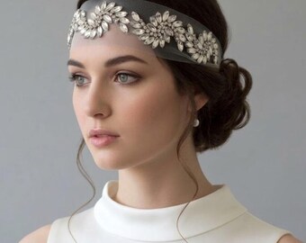 Elegant Silver Crystal Bridal Hair Piece, Vintage Style
