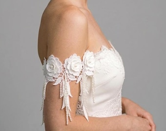 Lace and Pearl Wedding Dress Detachable Straps