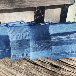 Denim Cosmetic Bag,  Patchwork Zip Bag, Large Coin Purse, Feminine Pouch, Denim Wallet, Denim Pouch, credit card pouch, Upcycled Denim Bag