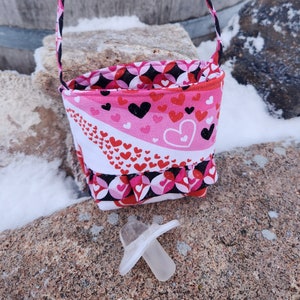 Valentine&#39;s Day First Purse, Heart Baby Purse, tiny fabric Purse, Little Girl&#39;s Purse, one year old purse, Pink red fabric Purse
