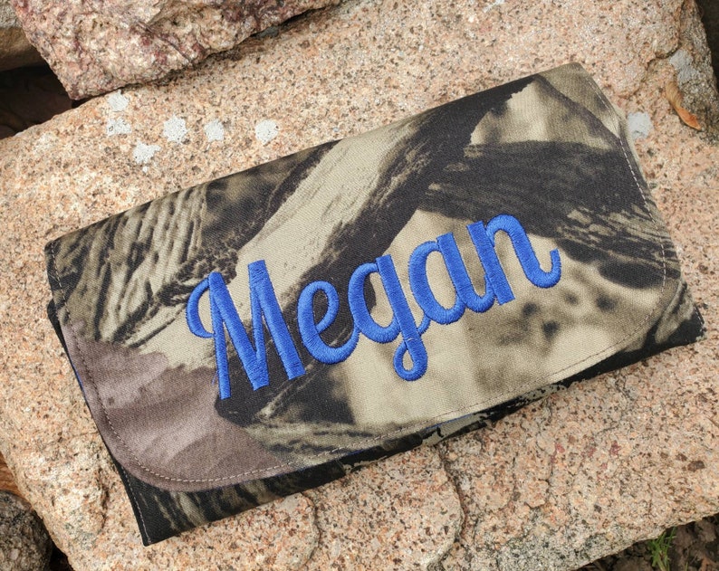 Personalized Camo Wallet, Camo Billfold, Camo Ladies Wallet, Camo wallet with name, Monogrammed Wallet image 8