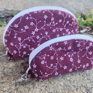 Bolsa de cosméticos curva, bolsa de maquillaje de gamuza con diseño floral, bolsa de viaje, organizador de carteras, bolsa de tela burdeos con cremallera, bolsa en forma de media luna, bolsa de apertura ancha