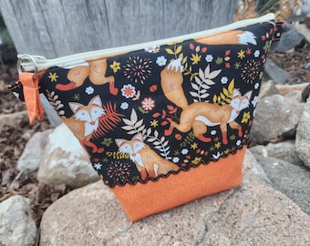 Fox Cosmetic Bag, Travel Bag, Purse Organizer, fox Makeup Bag, Cash Bag, Fabric Zipper Bag, Zippered Makeup Bag, fox Bag