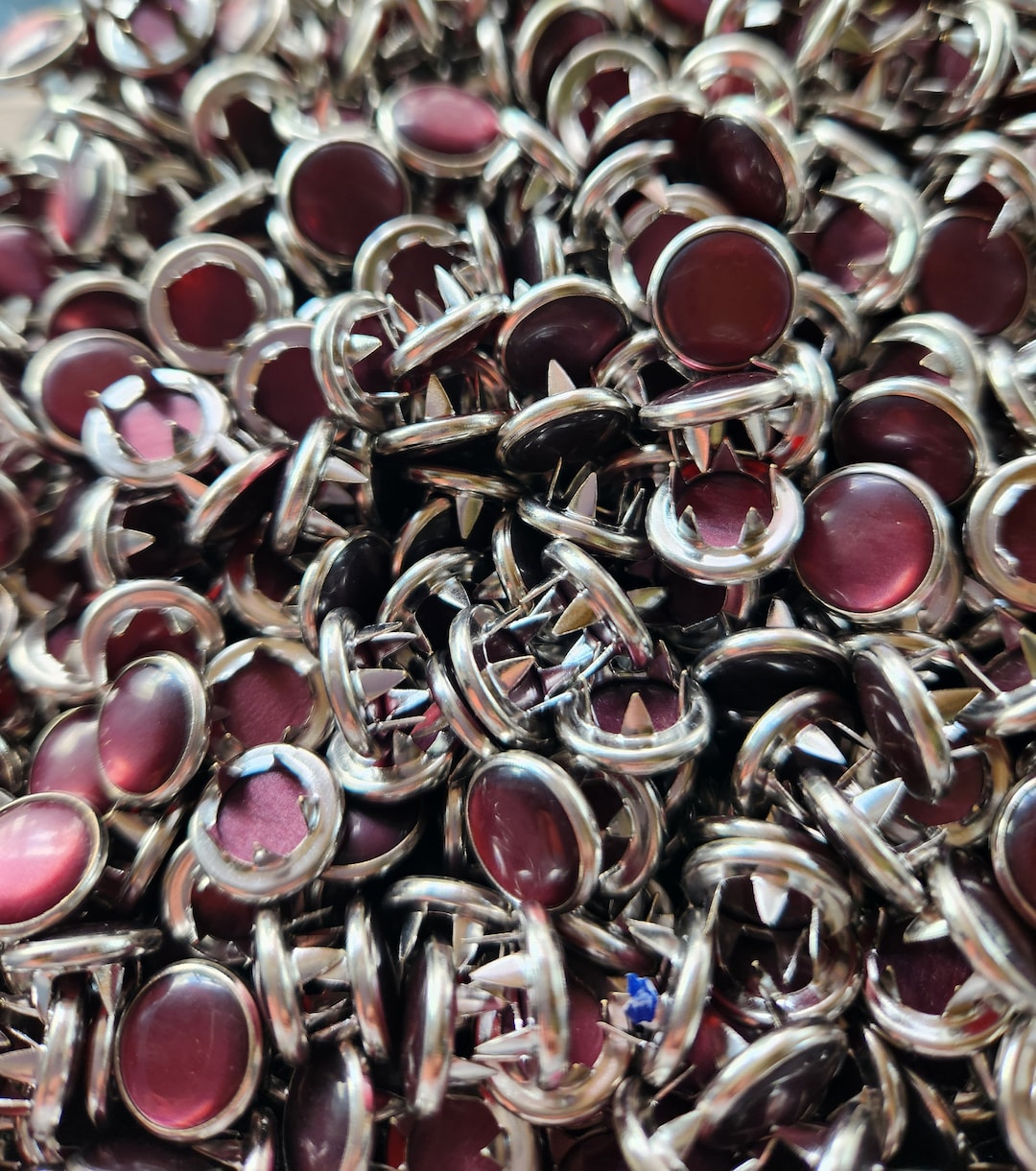 Wholesale Pomegranate Pearl Snaps, 100 Bulk Snaps, 11.5 Mm Purplish Red