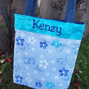 Girls Tote, Personalized Book Bag, Overnight bag,  fabricSchool bag, Girls Tote with Name, Gift for Girl, Floral Tote, Handmade library bag