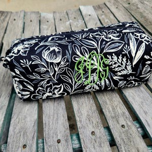 Boxy Cosmetic Bags, Makeup bag,  Fabric Travel Bag, Purse Organizer, Handmade pouch, Fabric zipper bags, black toiletry bag