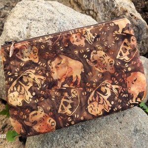 Buffalo Cosmetic Bag, Zippered Makeup Bag, Bison Cash Bag, Money Pouch, Fabric Zipper Bag, Buffalo zipper bag, makeup travel pouch