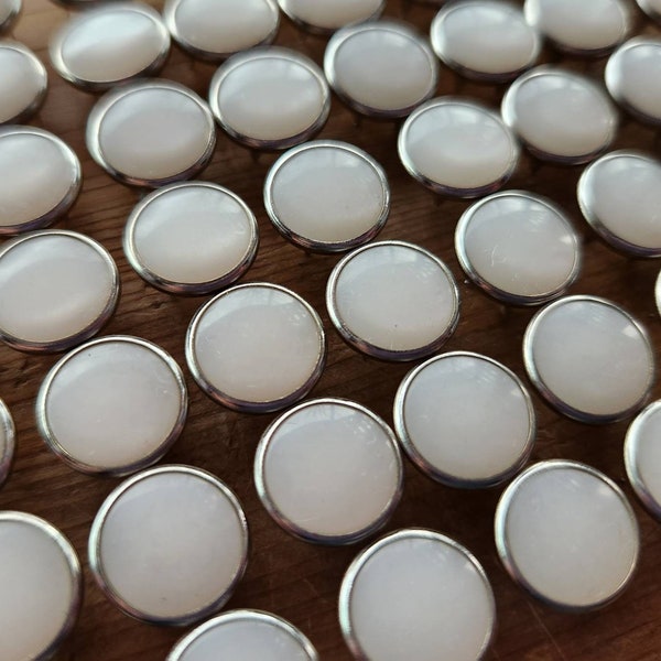 Ivory Pearl Snaps, Set of 12 Snap Fasteners, 11.5 mm Pearl Snaps, western snaps, snap fasteners, Ivory snap buttons
