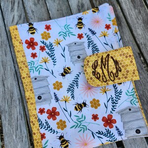 Bee Bible cover, personalized Bible Case, fabric Bible cover, handmade bible case, beehive book cover, washable bible cover