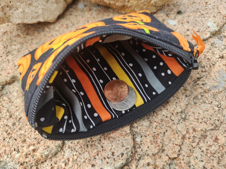 Halloween Change Purse, Cat Coin Purse, Witch Zipper Pouch, Spider Earbud Pouch, Kitty Zipper Wallet, Lunch Money pouch, Spooky card pouch image 11