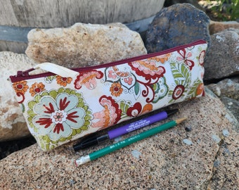 Slim Floral Pencil Case, Floral Zipper Bag, Makeup Brush Pouch, Crochet Hook Bag, Zipper Pouch for Pencils Handmade Zipper Bag Gift for Mom