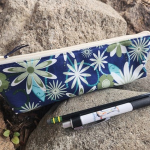 Slim Floral Pencil Case, Floral Zipper Bag, Makeup brush pouch, crochet Hook bag, zipper pouch for pencils,  navy green bag, makeup bag