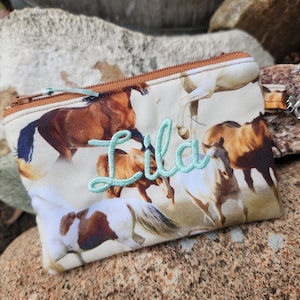 Horse Coin Purse, Personalized Zipper Wallet, Horse Zipper Bag, credit card pouch, Ear Bud Pouch, horse gift, fabric coin bag, kids coin bag