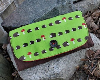 Hedgehog Wallet, Handmade Ladies  Billfold, Fabric Wallet, hedgehog gift, wallet with snap, wallet with zipper