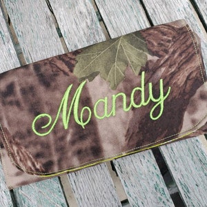 Personalized Camo Wallet, Camo Billfold, Camo Ladies Wallet, Camo wallet with name, Monogrammed Wallet image 6