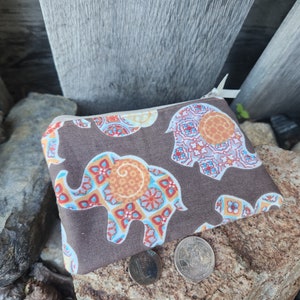 Elephant Coin Purse, Girls Zipper Wallet, Elephant Change Purse, credit card pouch, ear bud pouch