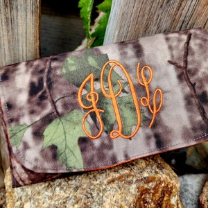 Personalized Camo Wallet, Camo Billfold, Camo Ladies Wallet, Camo wallet with name, Monogrammed Wallet image 1