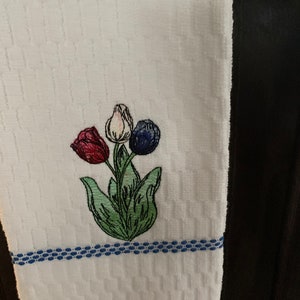 1 embroidered kitchen towel