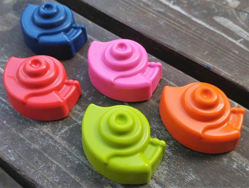 Snail Party Garden Party Snail Crayons set of 40 Kids Gifts Garden Party Favors Bug Crayons Snail Party Favors Garden Gifts