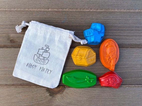 Pirate Crayons - Pirate Party Favors - Pirate Birthday Party - Gifts For Kids - Kids Party Favors - Pirate Party Favor Bags - Pirate Ship Il_570xn