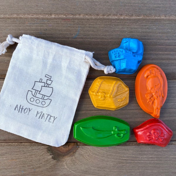 Pirate Crayons - Pirate Party Favors - Pirate Birthday Party - Gifts For Kids - Kids Party Favors - Pirate Party Favor Bags - Pirate Ship