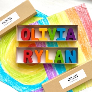 Personalized NAME Crayons - Ring Bearer Gifts - Flower Girl Gifts - Kids Wedding Favors - Kids Wedding Gifts - Kids Wedding Table - Gifts