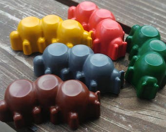 Caterpillar Crayons set of 8 - Caterpillar Party Favors - Caterpillar Party - Garden Party Favors - Insect Crayons - Insect Party