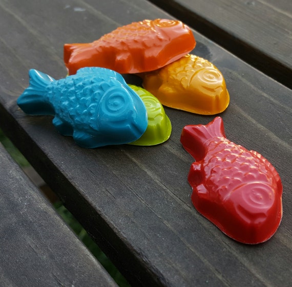 Fish Crayons Set of 10 Fish Party Favors Classroom Favors Gifts