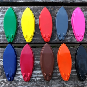 Surfboard crayons set of 10 - Surfing Crayons - Surfing Party Favors - Surfing Party - Kids Party Favors - Classroom Favors - Beach Party