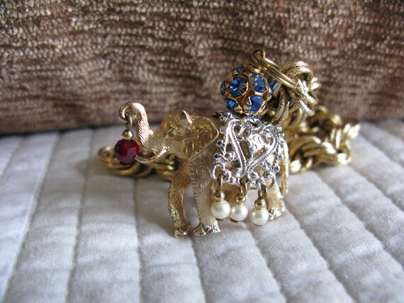 Napier Vintage Jeweled Elephant Charm Bracelet 7.… - image 3