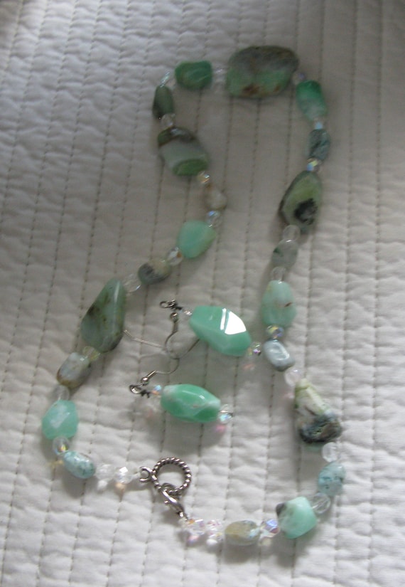 Peruvian Opal mixed cut 18" necklace with matching