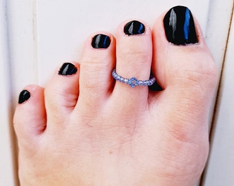 Light Blue Blue Toe Ring | Blue Seed Bead Ring | Swarovski Crystal Ring | Stretch Toe Ring | Beach Toe Ring