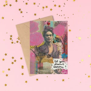 Frida-Kahlo-Grußkarte „Lass deine Träume erblühen“ / A6-Format / Frida-Kahlo-Collage-Blumen-Zitat / Postkarte