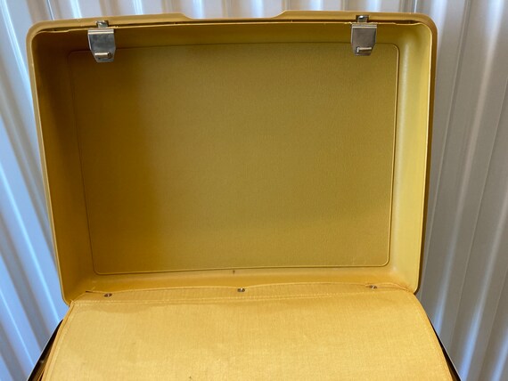 1960s Samsonite Suitcase - image 5