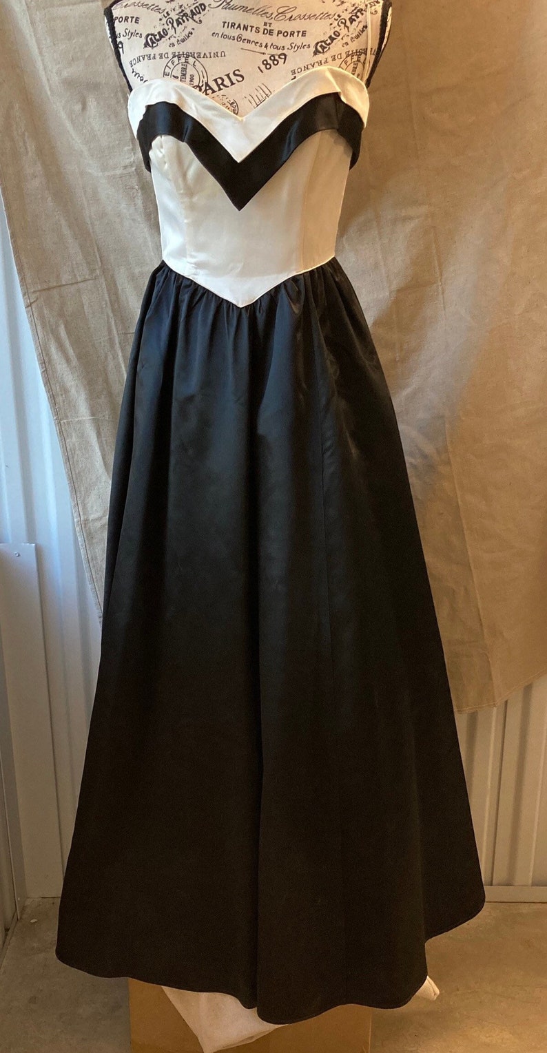 Gunne Sax 1980s Strapless Black and White Dress image 2