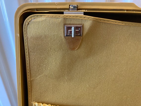 1960s Samsonite Suitcase - image 6