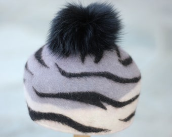 Girls Zebra Print Winter Hat with Pompom , Black and White Animal Print Autumn Fashion, Girls Beret Hat, Toddler Felt Custom made Hats