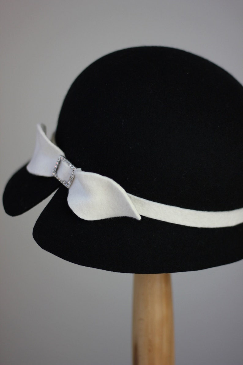 black winter hat for kids Black and white girls hat Elegant girls winter Hat Custom made girls hat Cloche hat girls little girls hats