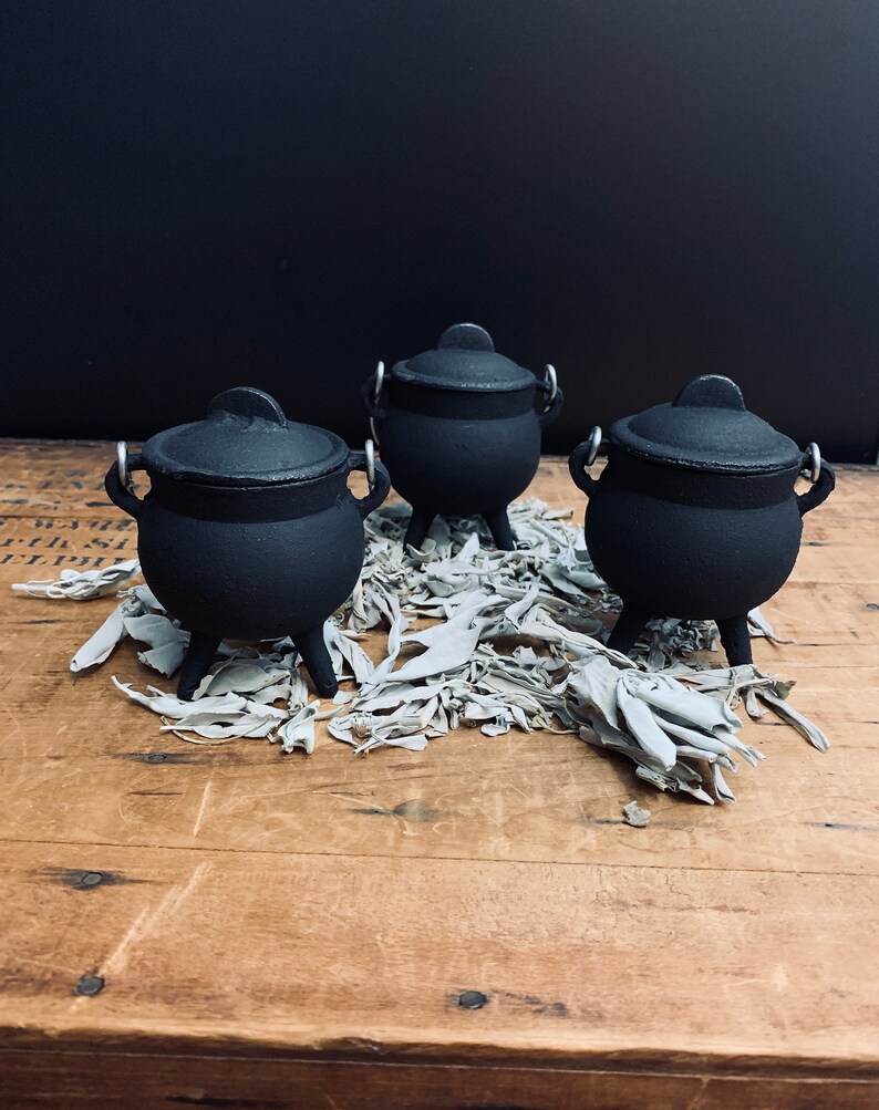 Black Cauldron Black Cast Iron Cauldron Ritual Tools Etsy Canada